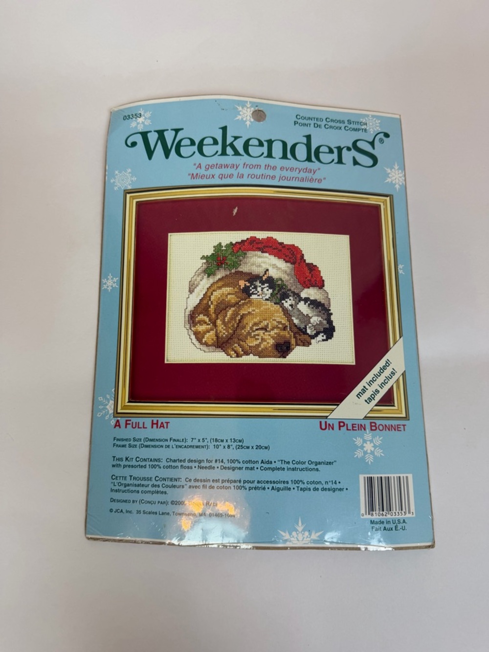 Weekenders Cross Stitch Kit - Red, Green, Brown, Black